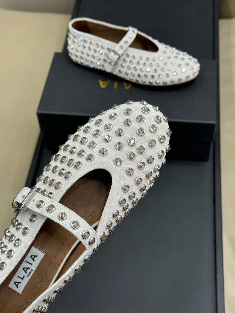 Alaia Flat Shoes